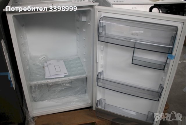 Хладилник AEG за вграждане, снимка 2 - Хладилници - 42110624