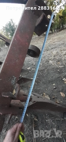 Продавам плуг български с 4 тела, снимка 5 - Селскостопанска техника - 51798087