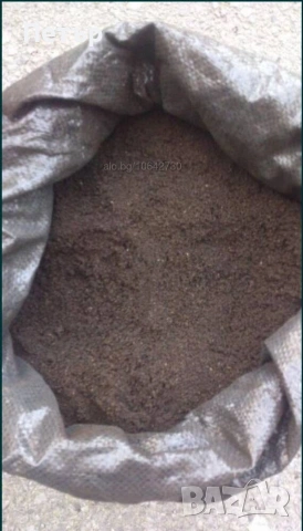 Био тор от калифорнийски червеи Компост Хумус подобрява почвата в градината 