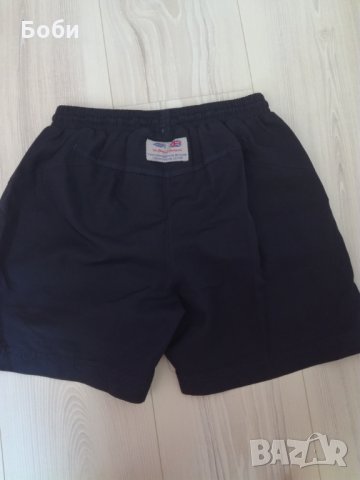 Панталони Umbro, снимка 2 - Детски къси панталони - 29939031
