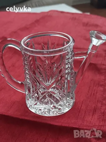 Кристална лейка