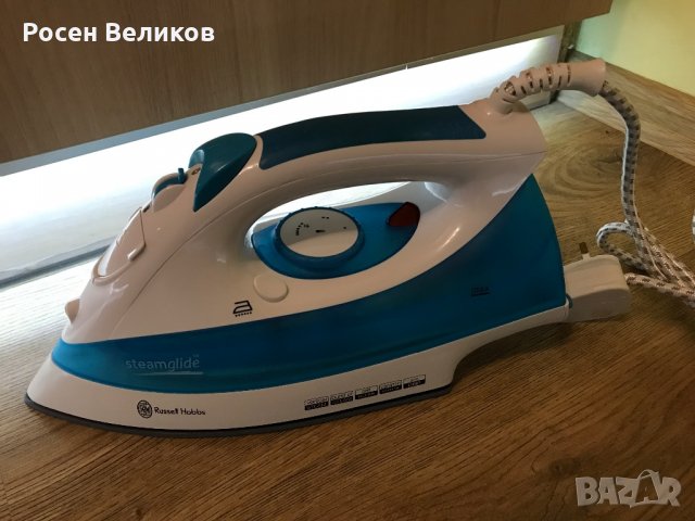 Ютия Russell Hobbs модел 15081