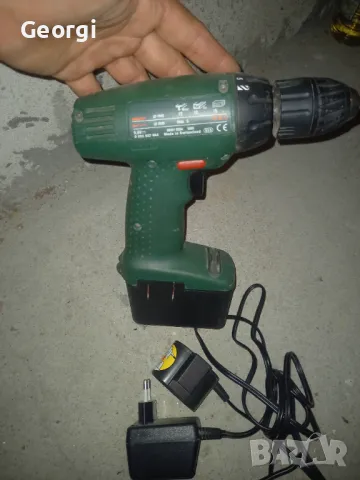 Гайковер BOSCH със зарядно комплект, снимка 3 - Бормашини - 47639412