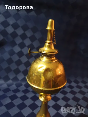 Елегантна месингова лампа с форма на свещник, снимка 2 - Антикварни и старинни предмети - 49424115