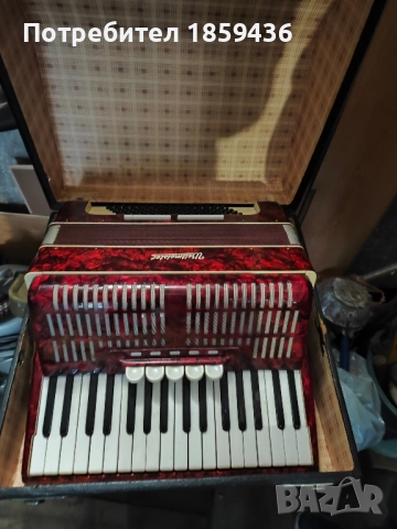 Акордеон Weltmeister 80 баса