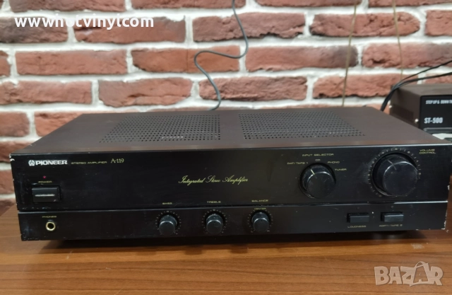Усилвател Pioneer A-119