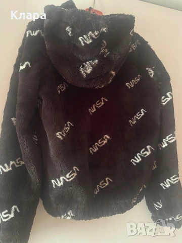 Пухено яке с качулка, снимка 2 - Якета - 53088471