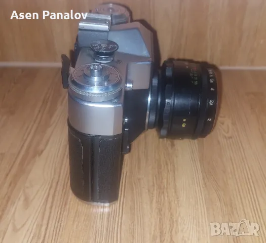 Фотоапарат ZENIT E 1965г 2 бр, снимка 2 - Фотоапарати - 49613131