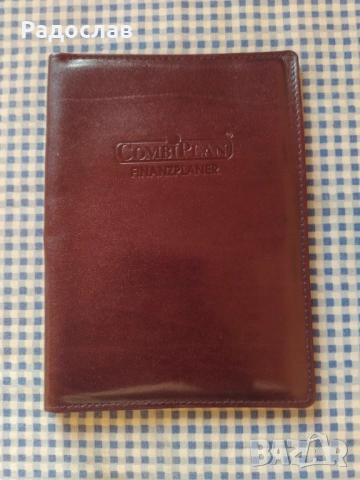 калъф за документи с калкулатор 