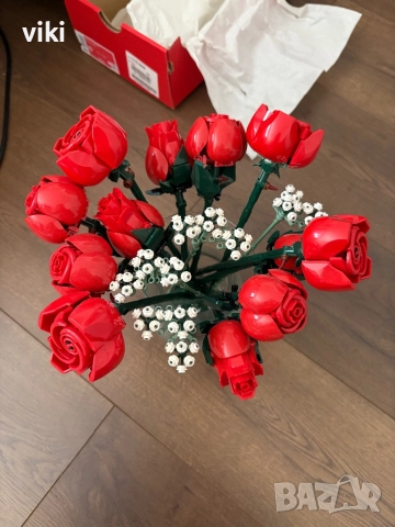 LEGO Рози (сглобени)