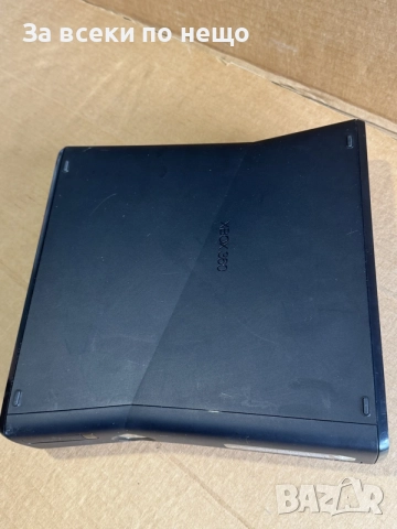 ОТЛИЧНО РАБОТЕЩА КОНЗОЛА Xbox 360s , Model 1439, снимка 10 - Xbox конзоли - 55843682