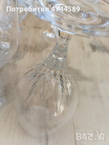 6 кристални чаши, снимка 3 - Чаши - 54091529