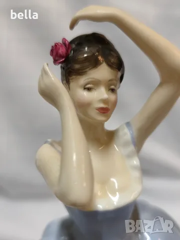 Оригинална порцеланова статуетка на световноизвестната английска марка Royal Doulton-Sheila., снимка 16 - Статуетки - 55763682