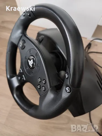 Волан и педали Thrustmaster T80 Racing Wheel за PS4, снимка 2 - PlayStation конзоли - 49608986