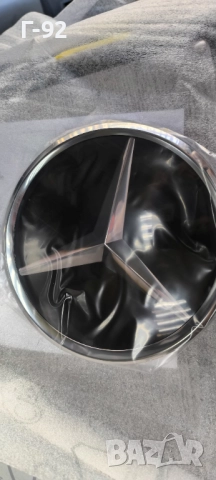 A1648880411**NEU**Mercedes Benz**КАПАЧКА ЗА ДИСТРОНИК**ЕМБЛЕМА ПРЕДНА**, снимка 7 - Части - 51823277