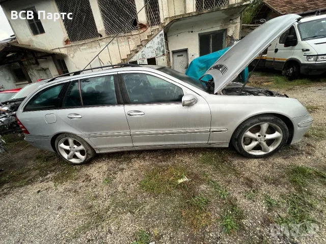 На части Mercedes Мерцедес Ц c220 CDI auto, снимка 3 - Автомобили и джипове - 56274538