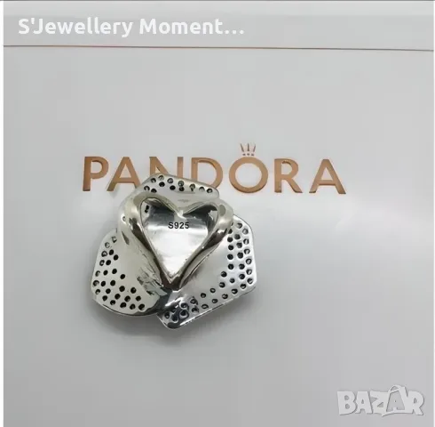 Pandora Sparkling Rose in Bloom Oversized Charm, снимка 5 - Гривни - 50389136