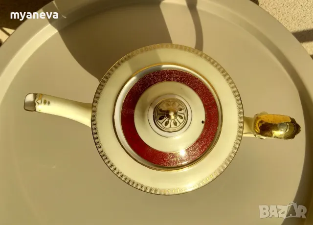 Порцеланов чайник с печат за произход. , снимка 2 - Сервизи - 49509159