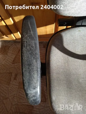 Офис стол, снимка 7 - Столове за офис - 48897444