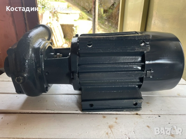 Нова българска водна помпа Вида 4-  0.75  киловата, снимка 6 - Напояване - 52092594