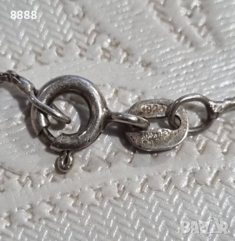 Синджир с висулка Swarovski, снимка 6 - Колиета, медальони, синджири - 44329415