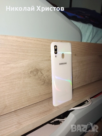 гръб за Samsung a40 в отлично състояние, снимка 2 - Калъфи, кейсове - 52902614