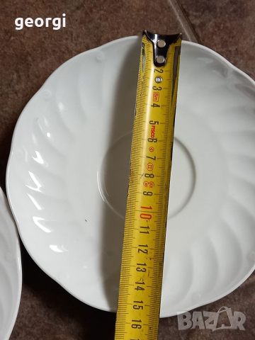 Три тройни сета немски фин костен порцелан Seltmann Weiden , снимка 8 - Чаши - 36475077