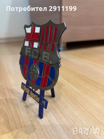 Емблема pin F.C.Barcelona, снимка 4 - Фен артикули - 39616402