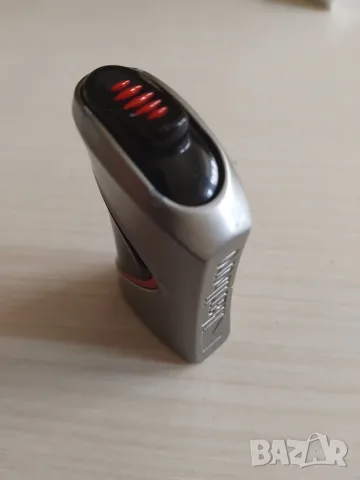 Метална Запалка Marlboro Red Code, снимка 1 - Запалки - 56301161