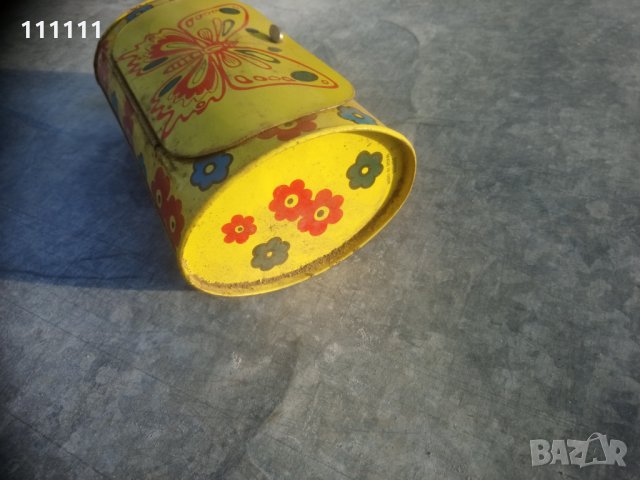 Кутия метална от комунистическо време  много запазена , снимка 4 - Колекции - 31230837