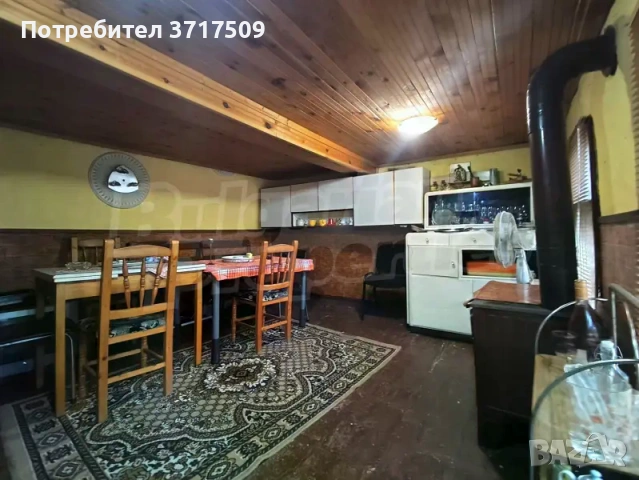 Продавам къща с двор, снимка 10 - Къщи - 54018435