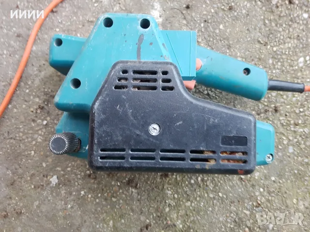Лентов шлайф BLACK AND DECKER , снимка 3 - Шлайфмашини - 56293166