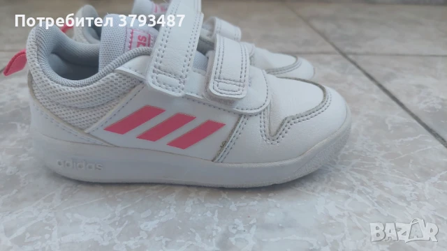 Детски обувки маратонки за момиче Adidas 25 номер, снимка 1