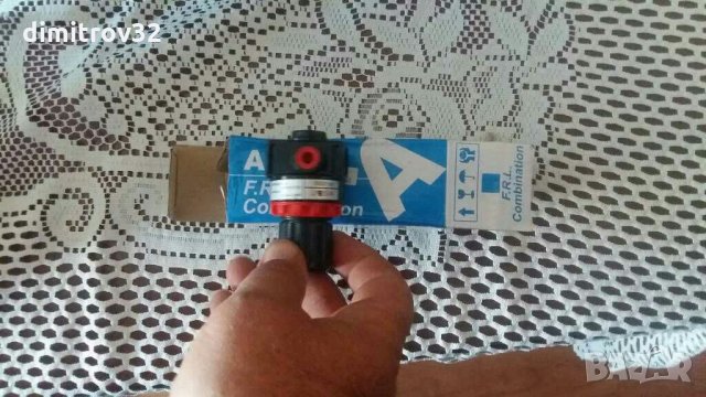 Манометър с балансьор за компресори, снимка 2 - Компресори - 29649009