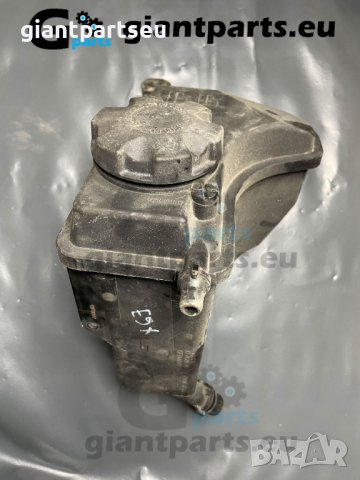 Казанче антифриз за БМВ е90 BMW e90 , 7804890-02