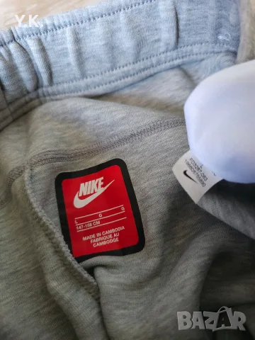 Оригинално долнище Nike Tech Fleece, снимка 5 - Детски анцузи и суичери - 56388970