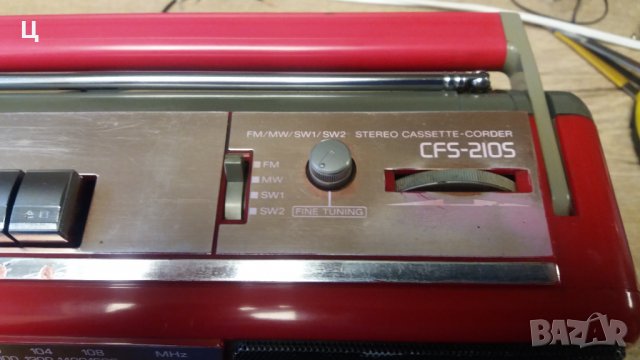 Ретро радиокасетофон SONY CFS 2105, снимка 4 - Радиокасетофони, транзистори - 31989783
