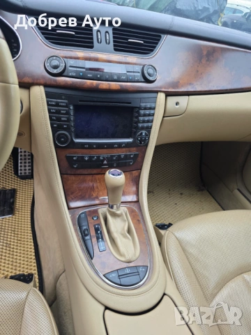 **САМО НА ЧАСТИ*** Mercedes CLS500, 7G -tronic, Distronic, снимка 16 - Автомобили и джипове - 53235094