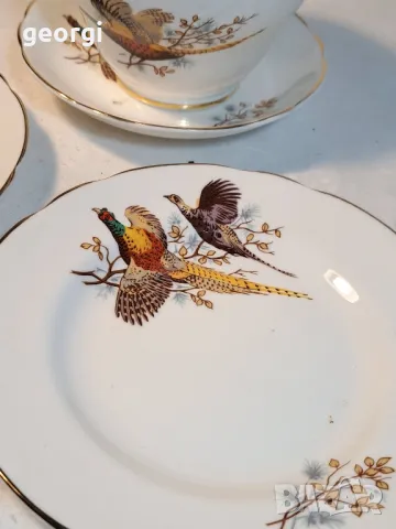 английски порцеланов сет за чай с фазани   4/3, снимка 2 - Чаши - 49028126