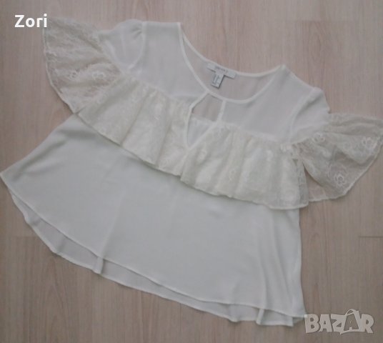 Красива бяла блуза с дантелени къдрички размер ХЛ/2ХЛ , снимка 1 - Ризи - 29487441