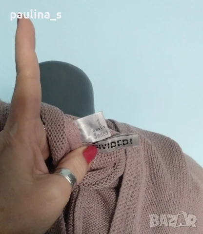 Три различни броя / Дамски пуловер с качулка , снимка 7 - Блузи с дълъг ръкав и пуловери - 51429985