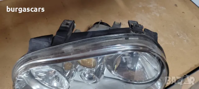Фарове ляв десен Vw Golf 4 1.4 - 70лв, снимка 3 - Части - 48027165