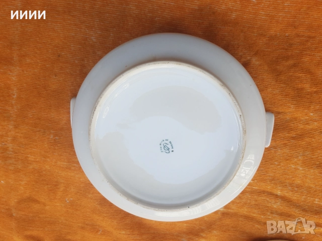 Порцеланов супник с капак, снимка 4 - Антикварни и старинни предмети - 52572743