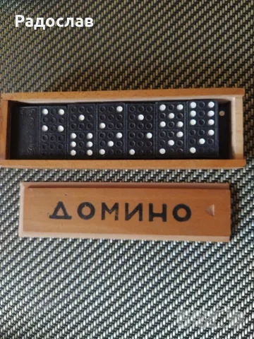 старо дървено домино