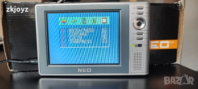 NEO CTM-V500 АНАЛОГОВ ПРЕНОСИМ МИНИ ТЕЛЕВИЗОР "5"