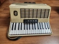Акордеон 120 баса Weltmeister Stella, снимка 2