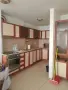 Дава под наем просторен тристаен апартамент в гр. Сливен, кв. Дружба, снимка 2