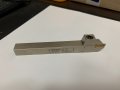 Стругарски нож отрезен 12х12 ЛЯВ със сменяеми твърдосплавни пластини, снимка 1 - Други инструменти - 30647356