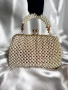 Дамска чанта ръчна изработка от перли цвят шампанско , снимка 1