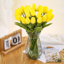 Красиви изкуствени лалета за пролетно настроение, снимка 1 - Изкуствени цветя - 44656194